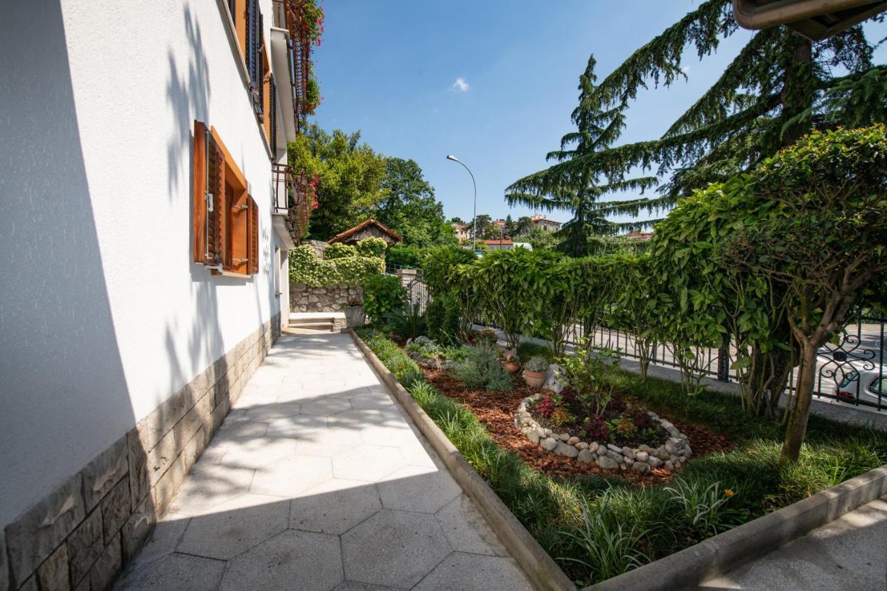 Apartment Amalia Volosko Opatija Exterior photo