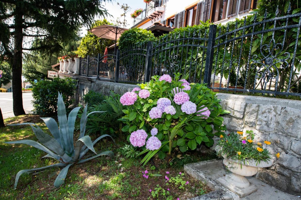 Apartment Amalia Volosko Opatija Exterior photo